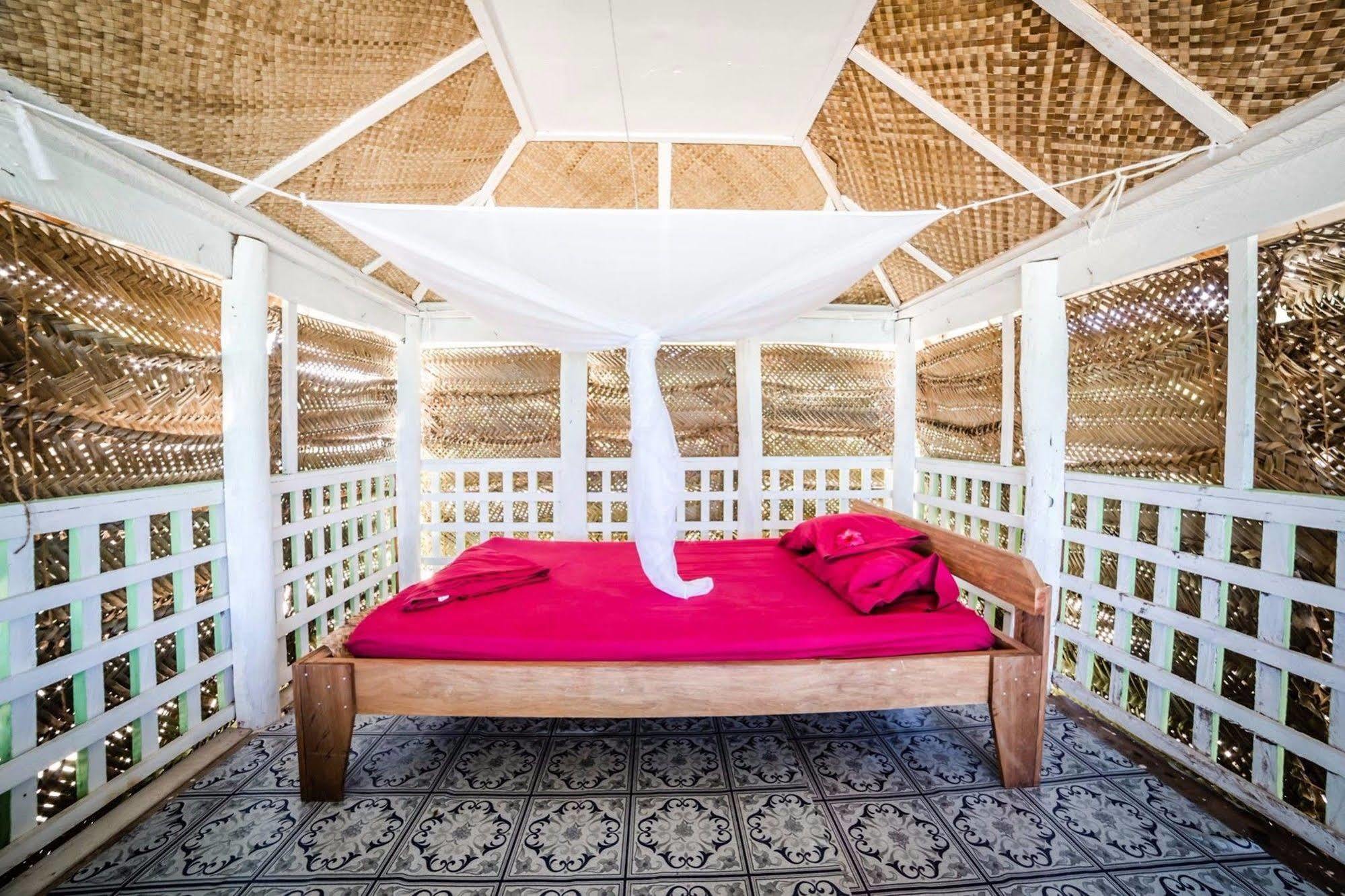 Tailua Beach Fales Manase Exterior foto